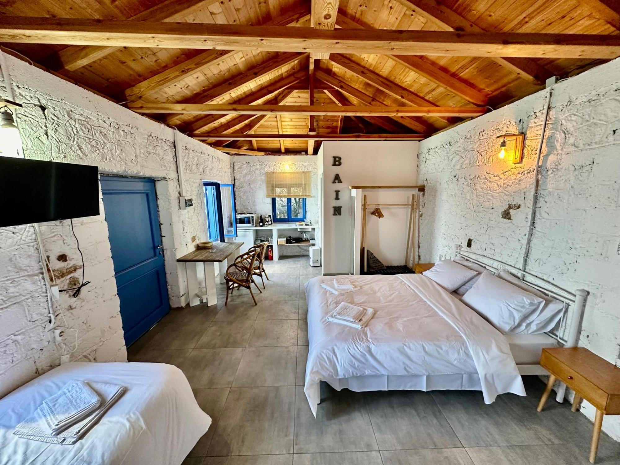 Rocksecret Edge Apartment Kalamata Luaran gambar
