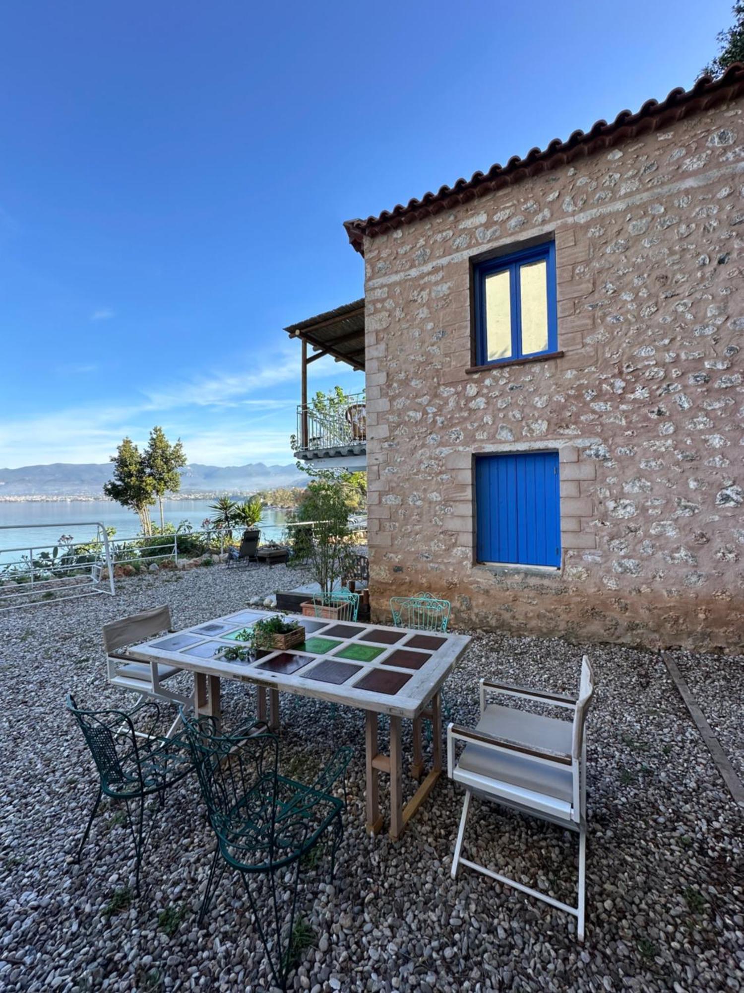 Rocksecret Edge Apartment Kalamata Luaran gambar