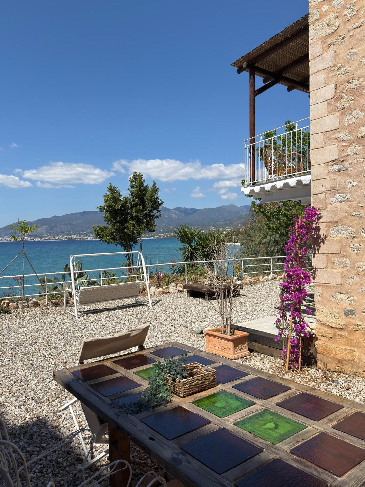 Rocksecret Edge Apartment Kalamata Luaran gambar